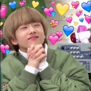 Meet your Posher, Kira